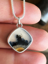 Load image into Gallery viewer, Icy Morning Necklace