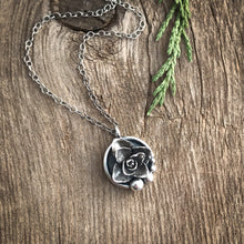 Load image into Gallery viewer, Succulent Necklace